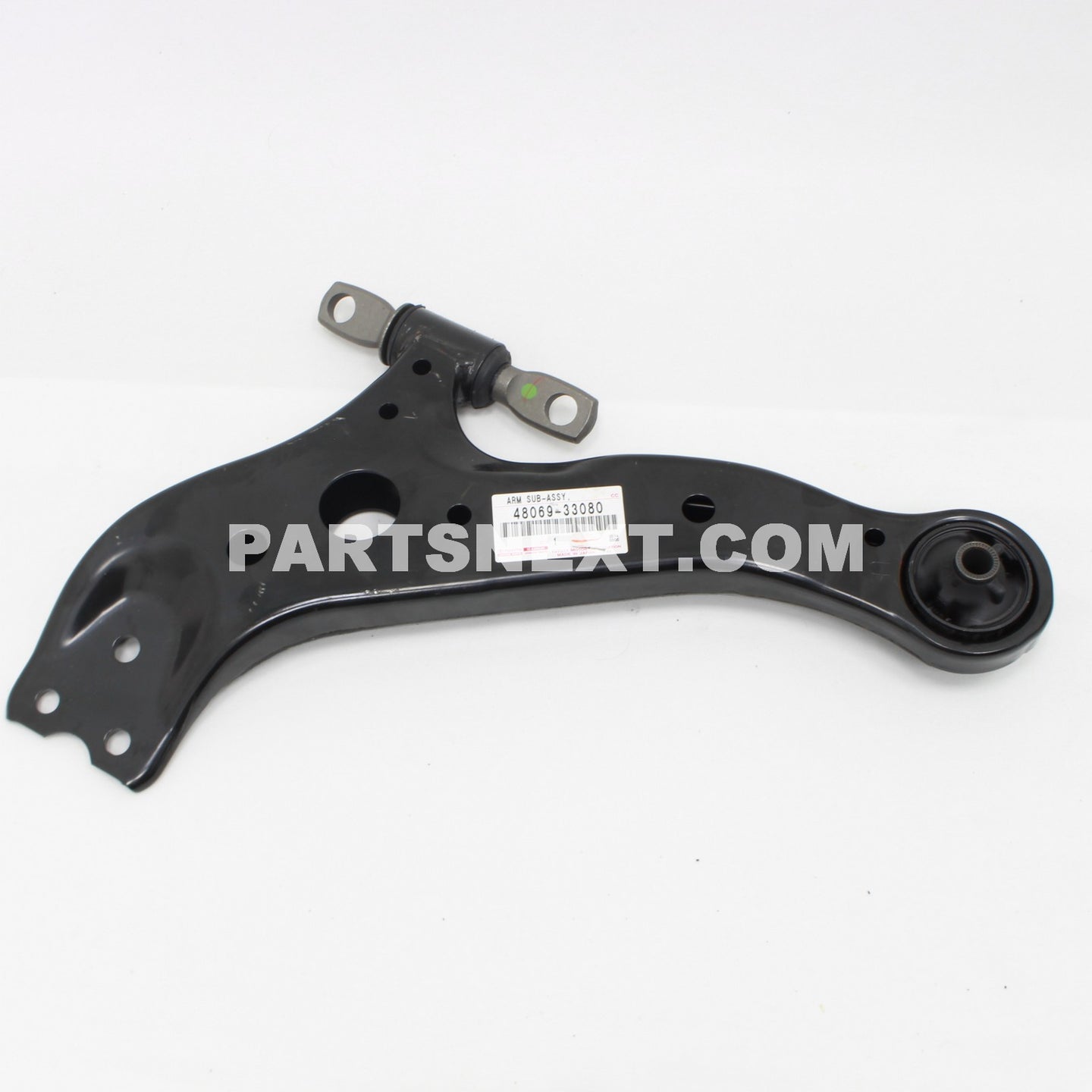 48069-33080 شلال مقص أمامي يسار | Front Lower Control Arm LH | Camry 2015-2017 Petrol 4 Cylinder