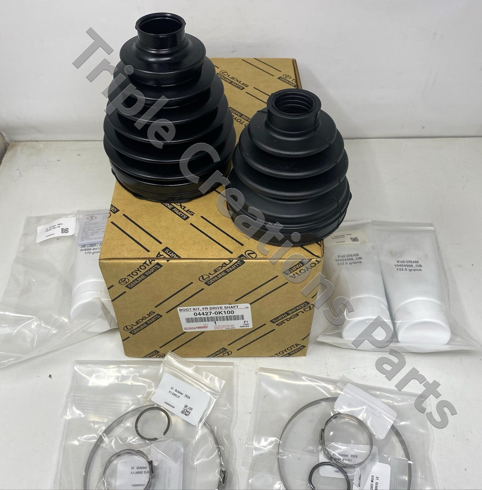 طقم جلد عمود الدفع الأمامي الداخلي والخارجي أصلي تويوتا 04427-0K100 | Genuine Toyota CV boot kit