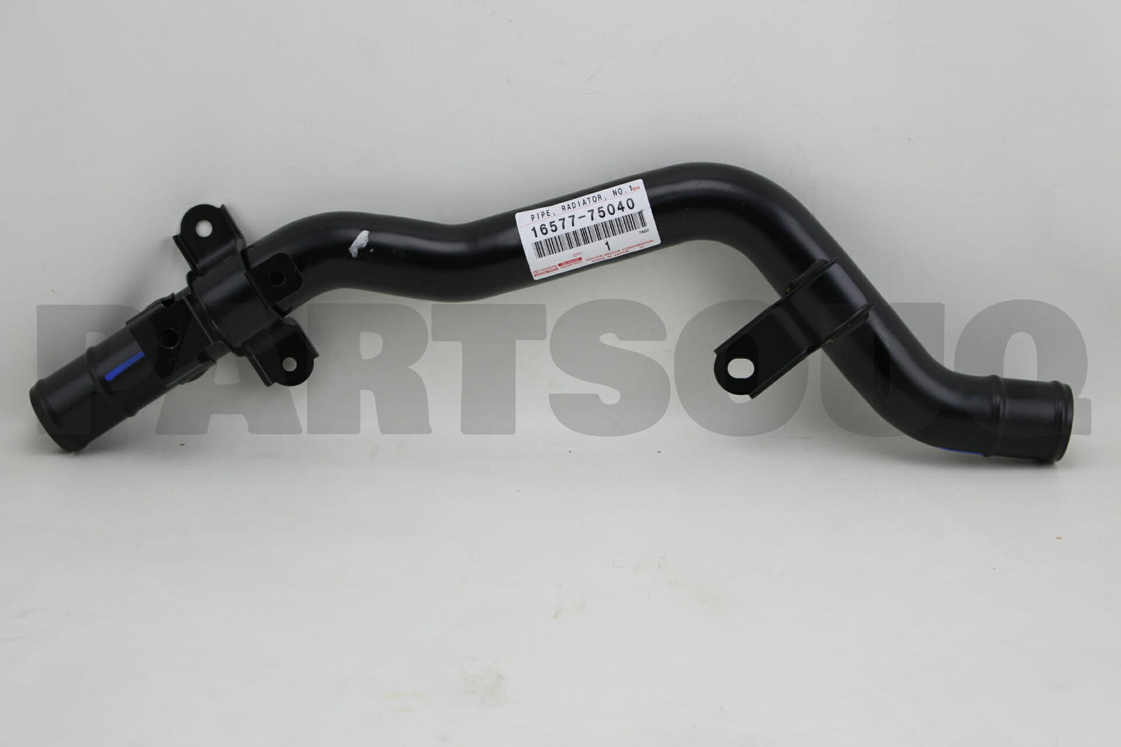ماسورة ماء الرديتر تويوتا هايس الأصلية 16577-75040 | Genuine Toyota Hiace radiator water pipe