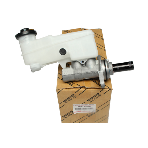 Toyota Genuine 47201-0K590 brake master cylinder