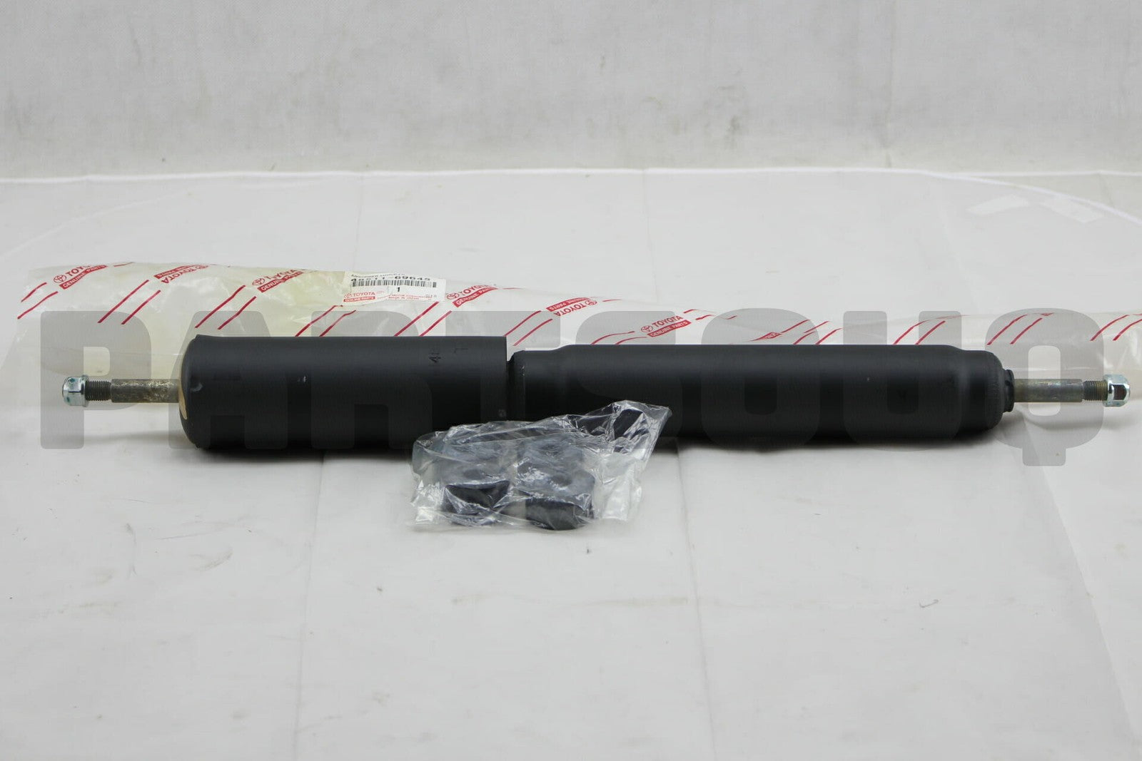 مساعد أمامي أيسر تويوتا لاندكروزر 48511-69645 | Genuine Toyota Land Cruiser front LH shock absorber