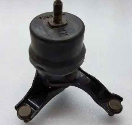 قاعدة محرك أمامية يمين | Front Engine Mount RH | 12362-31080