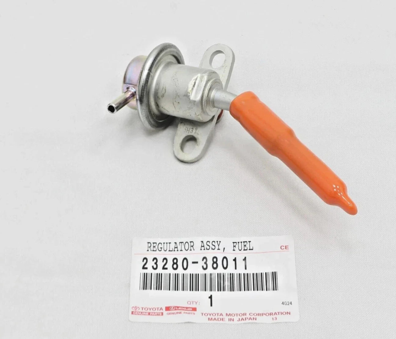 منظم ضغط الوقود تويوتا 23280-38011 | Genuine Toyota Fuel Pressure Regulator