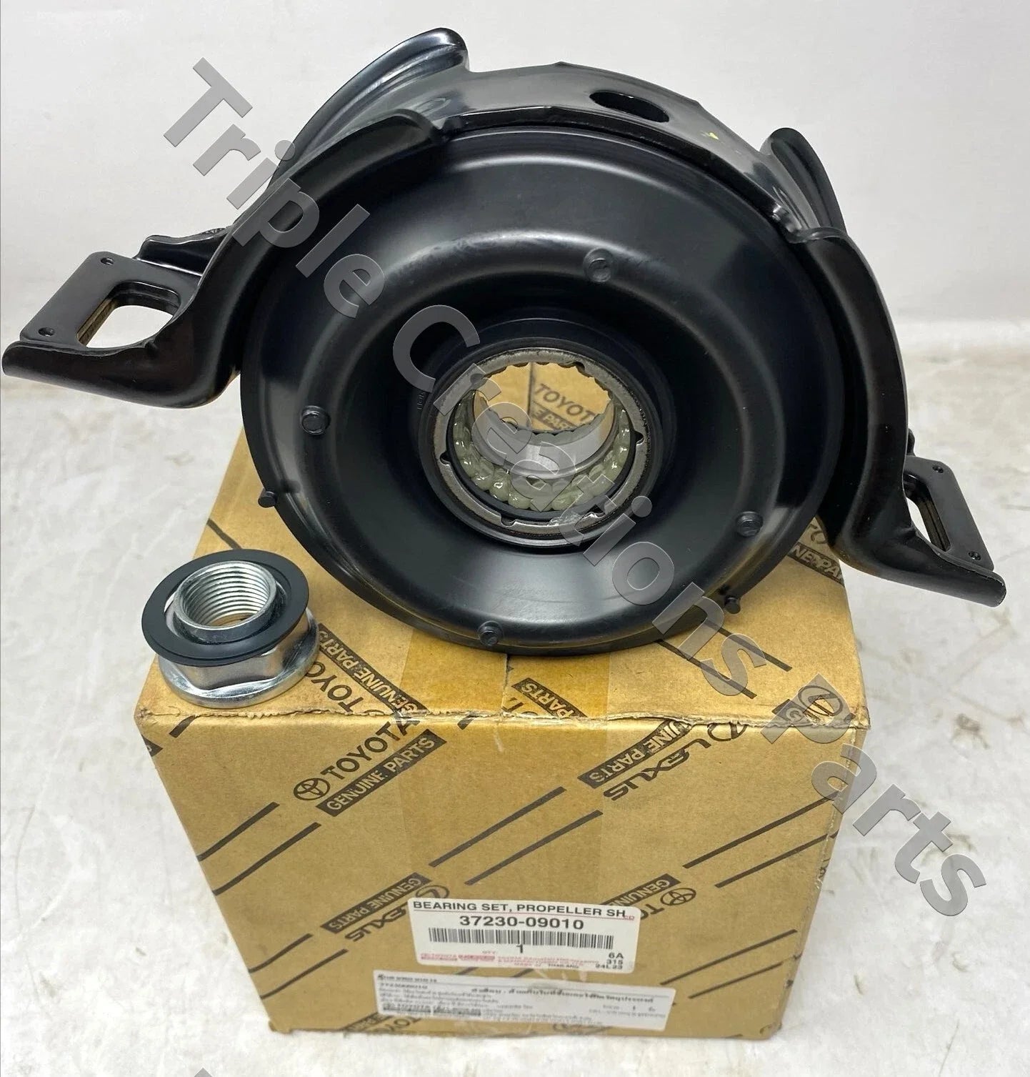 رمان عمود كردان وسطي تويوتا أصلي 37230-09010 | Genuine Toyota Center Support Bearing No.1