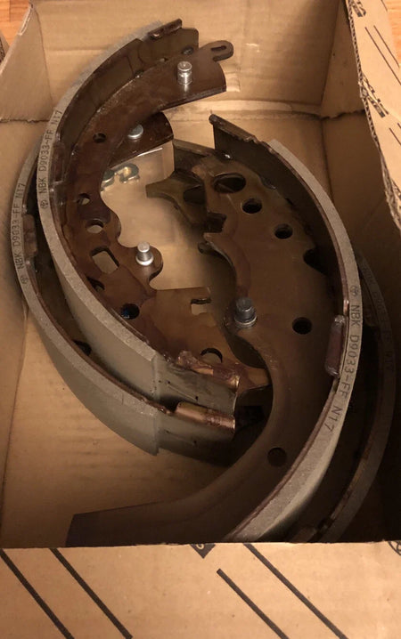 طقم أقمشة فرامل خلفية تويوتا هايس 04495-26240 | Rear brake shoe kit