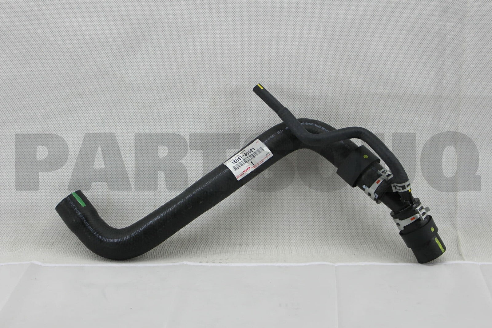 قطعة تويوتا أصلية 16057-36021 مع ملصق الوكالة – خرطوم رديتر | Genuine Toyota radiator hose sub-assembly