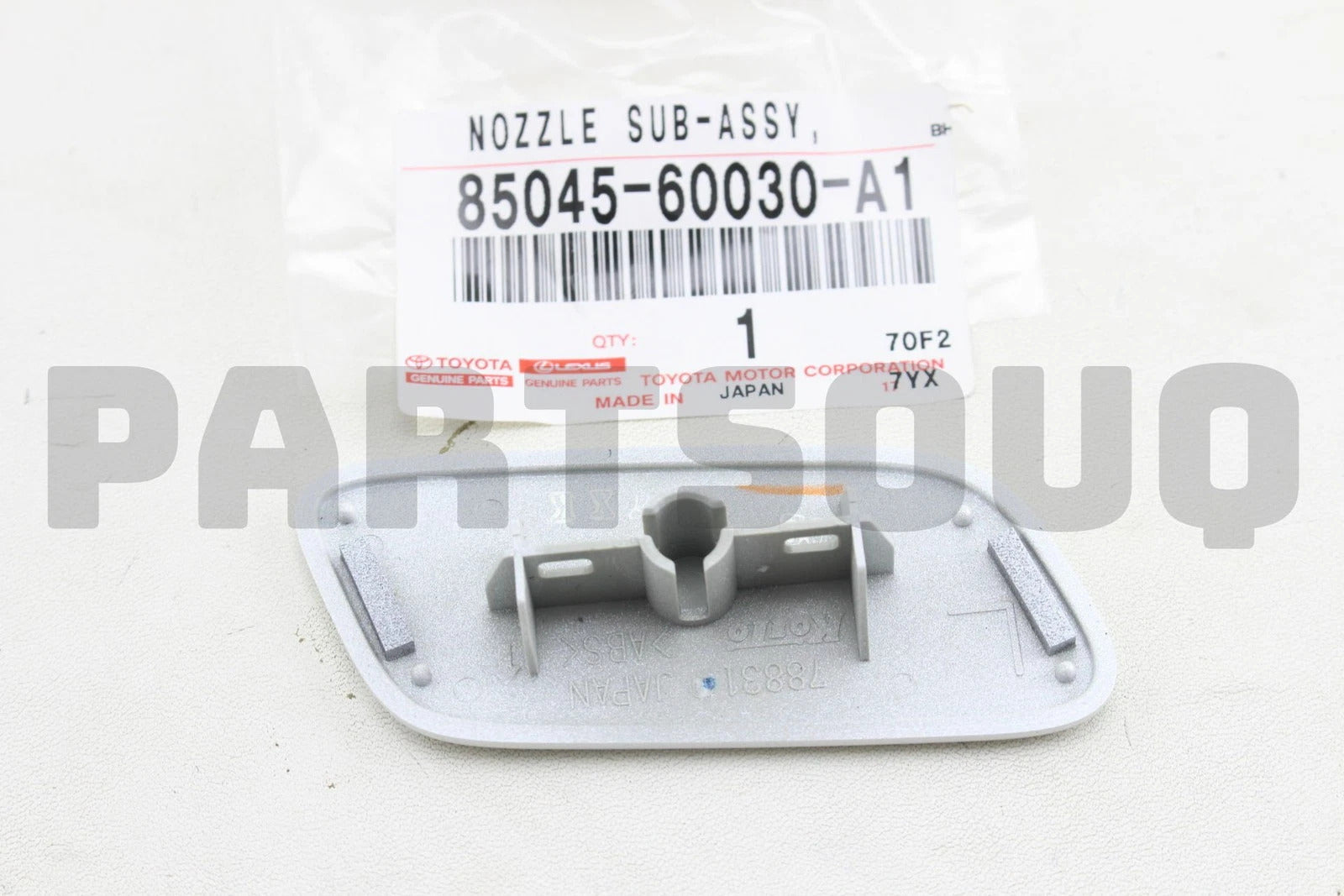 بخاخ غسيل المصباح الأمامي الأيسر الأصلي تويوتا 85045-60030-A1، لون أبيض لؤلؤي 070 | Genuine Toyota LH headlamp washer nozzle 85045-60030-A1, pearl white 070